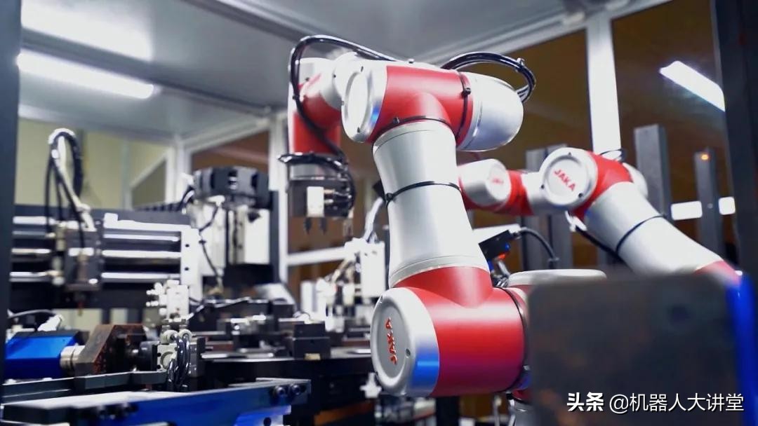 协作机器人创新正加速，看节卡机器人如何重构生产力